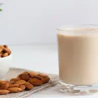 شیر بادام