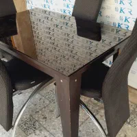 میز و صندلی