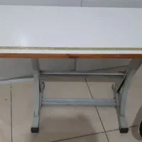 میز چرخ خیاطی