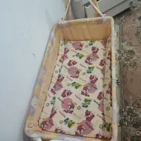 تخت خواب کودک گهواره ای و کریر|تخت و صندلی بچه|نهاوند, |دیوار