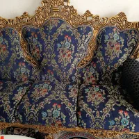 مبل هفت نفره درحدنو بدون کوچکترین پارگی چوب گردو|مبلمان خانگی و میز عسلی|هشتگرد, شهرک ولیعصر (مصلی)|دیوار