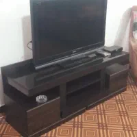 زیر تلویزیون