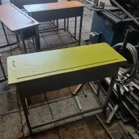 نیمکت جلو ورق دار