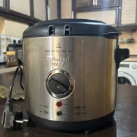 سرخ کن دلمونتی ایتالیا