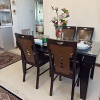 میز نهارخوری چهارنفره
