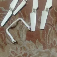 پهباد|اسباب‌‌بازی|مشهد, چاهشک|دیوار