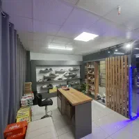 واگذاری مغازه کفش بچگانه  پاساژ صدرا فولادشهر|اجارهٔ مغازه و غرفه|فولادشهر, B4|دیوار