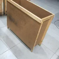 چرخ خیاطی. نیمکت خیاطی، میز اتو، پالت کنار چرخ|چرخ خیاطی و ریسندگی|قم, باسکول|دیوار