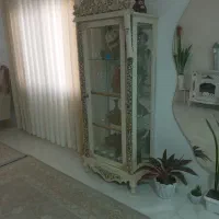 بوفه رنگ کرم