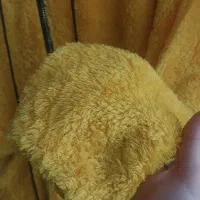 هودی خرگوشی|لباس|قم, حاج زینل|دیوار