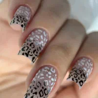 کاشت ناخن اقتصادی