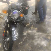 شکاری‌200بپهر  مدل ۱۴۰۳ رنگ مشکی مدارک کامل