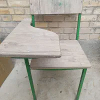 صندلی دانشجویی