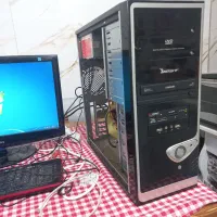 کیس مانیتور  کیبورد موس بلند گو و میز کامپیوتر