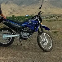 موتور تریل ۲۰۰ سی سی