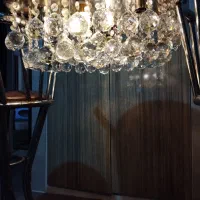 لوستر|لوستر و چراغ آویز|صدرا-فارس, فاز ۱|دیوار