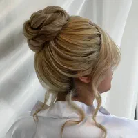 میکاپ و شنیون با تخفیف|خدمات آرایشگری و زیبایی|رشت, انصاری|دیوار