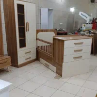 سیسمونی دو‌تیکه.تخت دومنظوره با کمد لباس