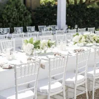 تشریفات مراسم اجاره میز و صندلی بادکنک وگل آرایی