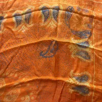 شال، روسری، بلوز و شلوار