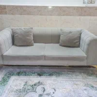 یک عدد کاناپه چستر|مبلمان خانگی و میز عسلی|قنوات, |دیوار