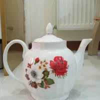 قوری گل سرخ