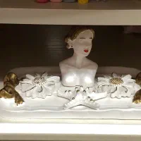 مجسمه دکوراتیو