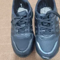 کتونی|کیف، کفش، کمربند|ساوه, |دیوار