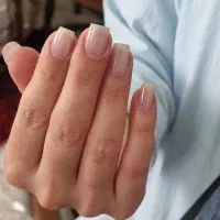کاشت و ترمیم ناخن