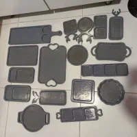 سینی چوبی در حد نو تازه رنگ شده