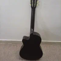 گیتار|گیتار، بیس، امپلیفایر|شیراز, غدیر شمالی|دیوار