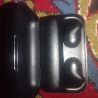 فروش یک عدد ایرپاد|لوازم جانبی موبایل و تبلت|دهدشت, |دیوار