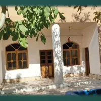 اقامتگاه بومگردی صدرا