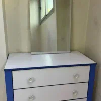 میز تحریر وکامپیوتر و دراور وآینه|میز تحریر و کامپیوتر|اصفهان, باغ زرشک|دیوار