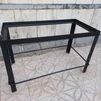 چهارپایه آهنی زیر منبع یا زیر کولر یا هراستفاده ای
