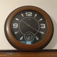 ساعت دیواری