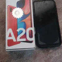 سامسونگ Galaxy A20 با حافظهٔ ۳۲ گیگابایت