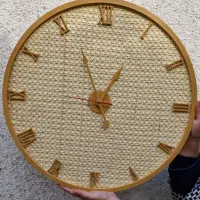 ساعت دستساز‌ و مینیمال