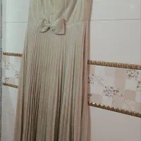 چند تیکه لباس|لباس|خاوه, |دیوار