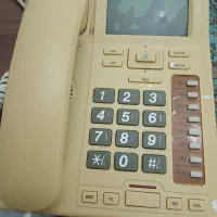 تلفن رو میزی