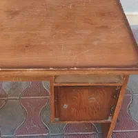 میز چوبی