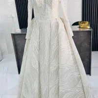 فروش انواع لباس عروس وعقدی و لباس مجلسی و فرمالیته|لباس|شهر بابک, |دیوار