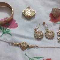 طلای ۱۸ عیار