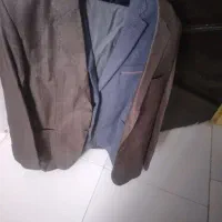 کت وشلوار و کفش