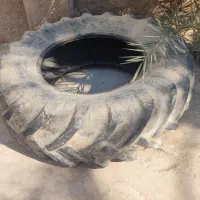 لاستیک عقب فرگوسن ۴