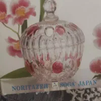 تعدادی ظروف کریستال|ظروف سرو و پذیرایی|گرمدره, |دیوار