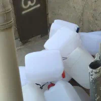 دبه ۱۸ لیتری پلاستیکی در حد نو|ظروف نگهدارنده، پلاستیکی، یکبارمصرف|اندیشه, اندیشه فاز ۱|دیوار