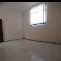 طبقه بالای مغازه  با لوازم  جهت مسکونی