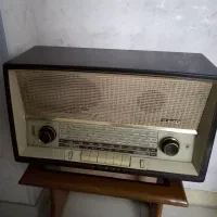 رادیو قدیمی