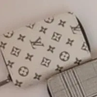 مدارک گمشده